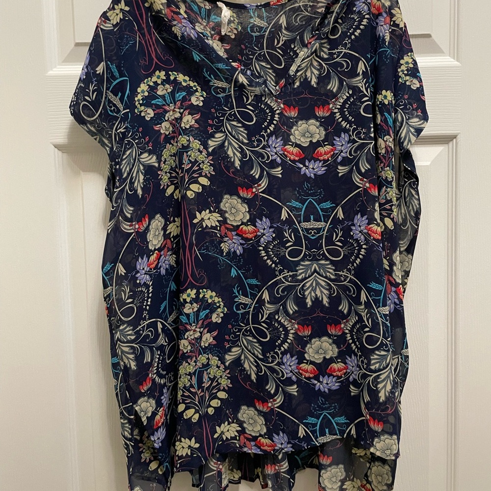 Flowered Women’s blouse accessory